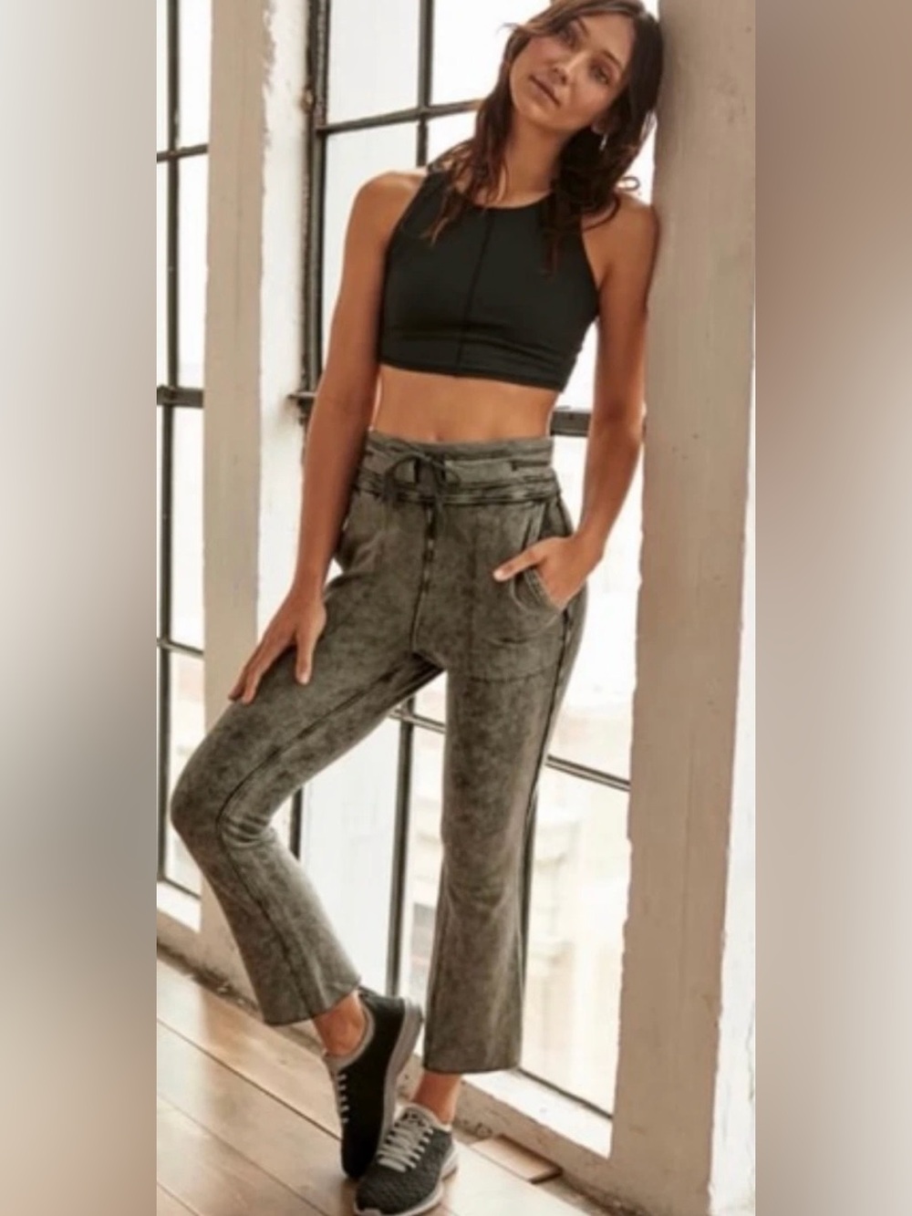 Free people 7/8 wild side flare crop sweatpants black washed